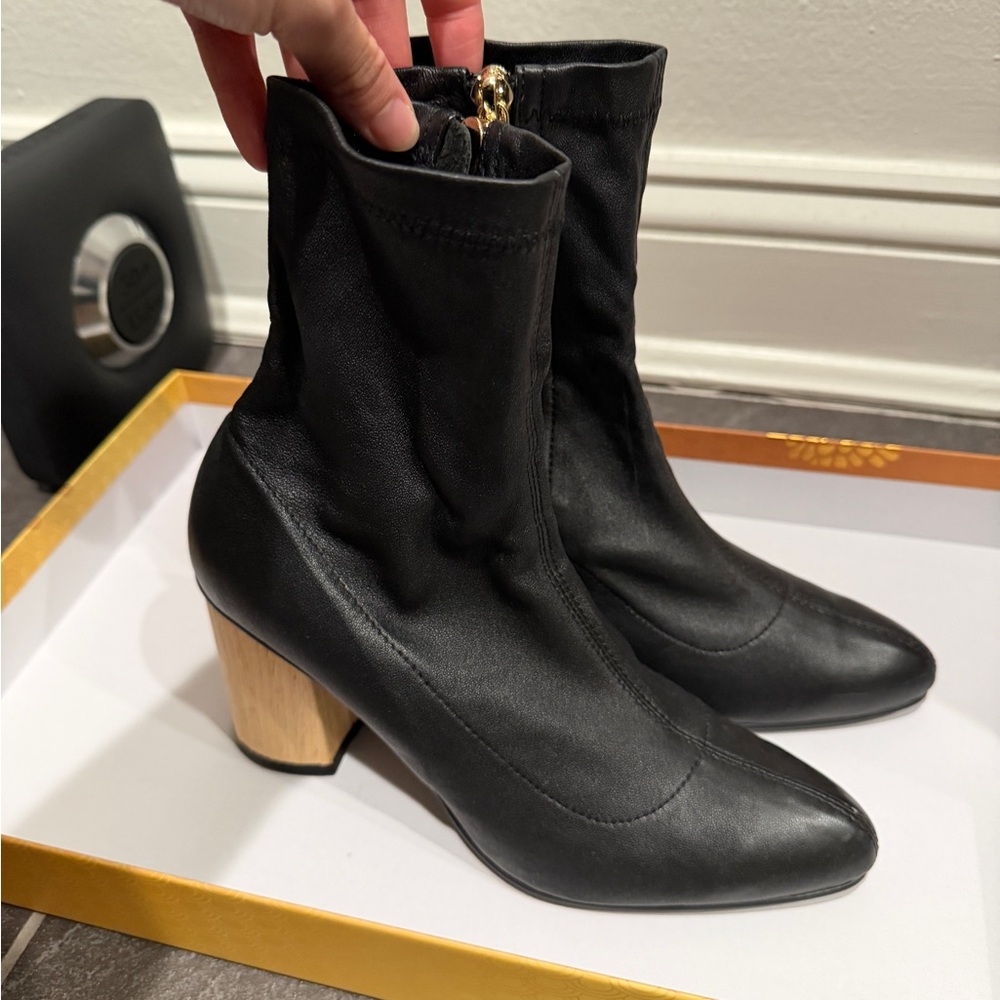 Rachel Cox Korean Leather boots